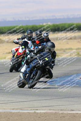 media/Jun-18-2022-Lets Ride (Sat) [[ae58d599d4]]/C Group/1040am (Outside Grapevine)/